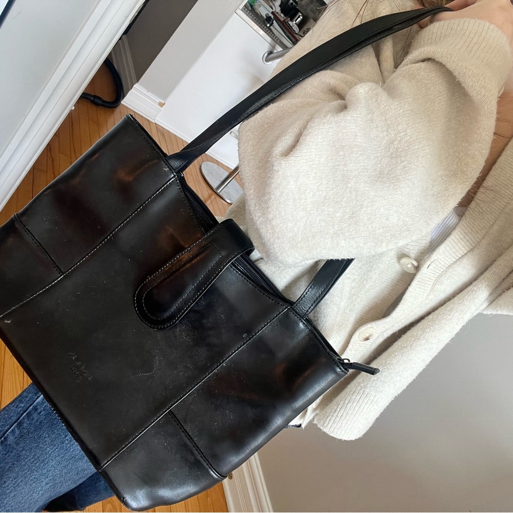 Sleek Black Leather Tote by Fossil